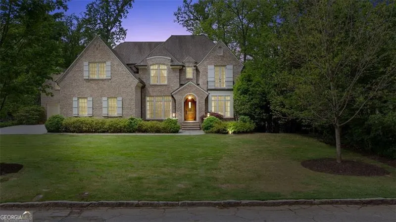 1740 Doncaster Drive