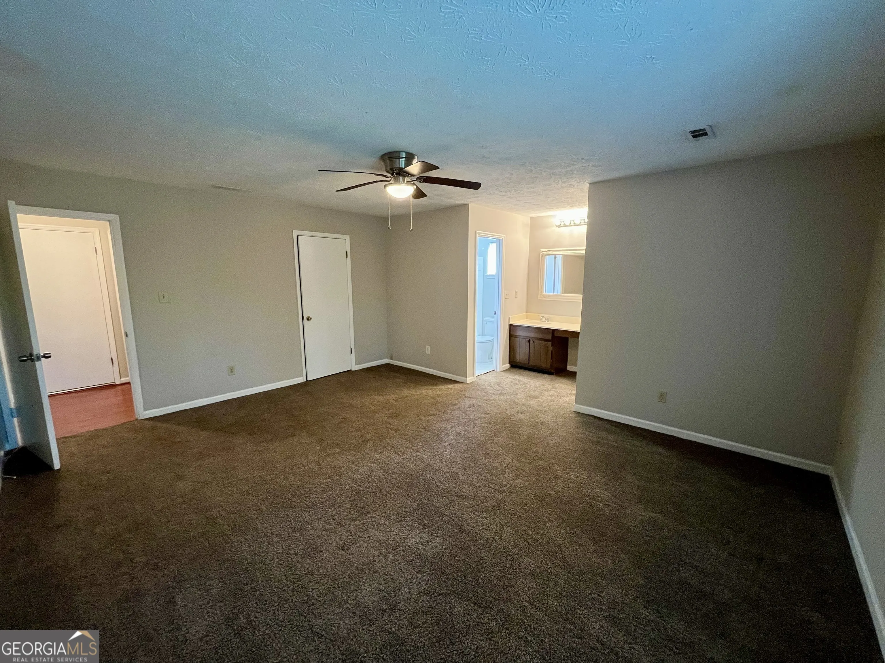 8233 Creekline Court