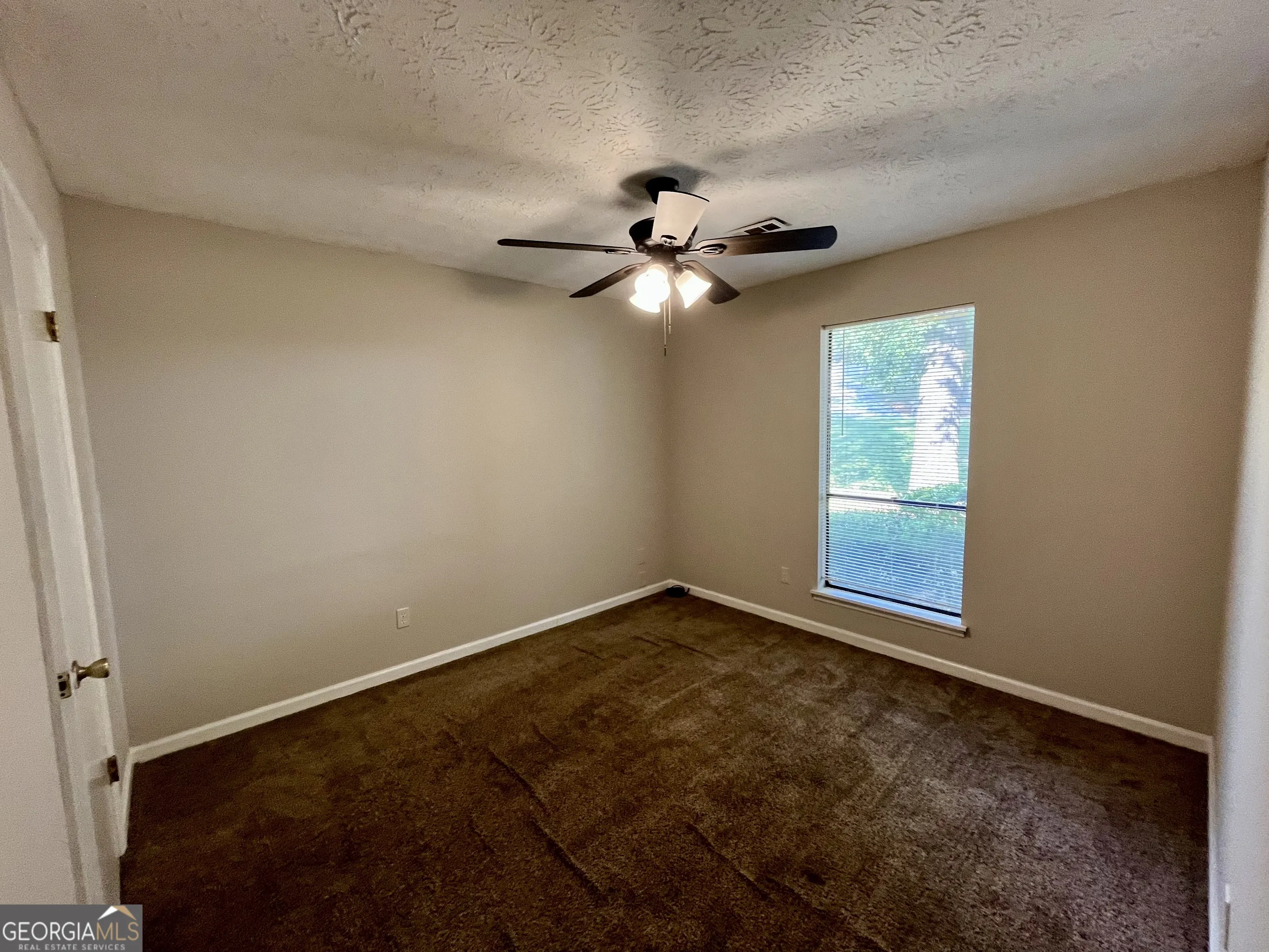 8233 Creekline Court