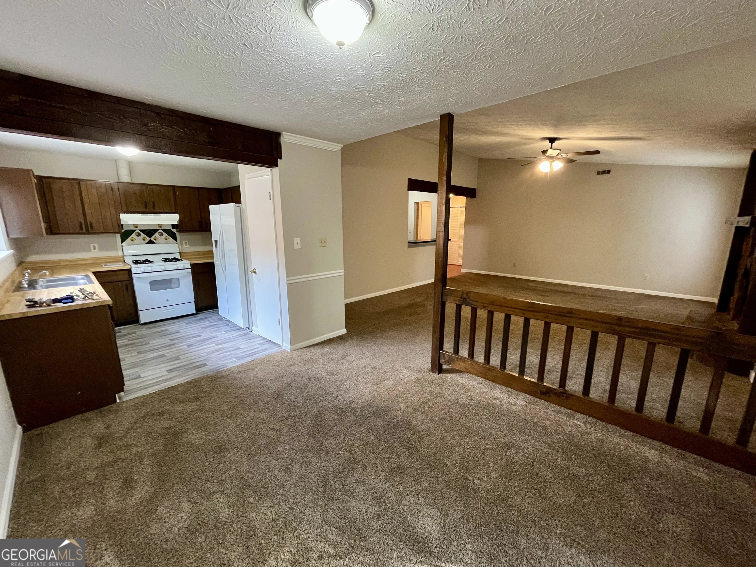8233 Creekline Court