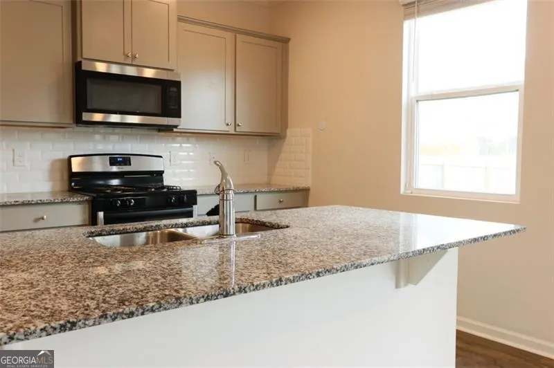 8816 SIBELLA Court