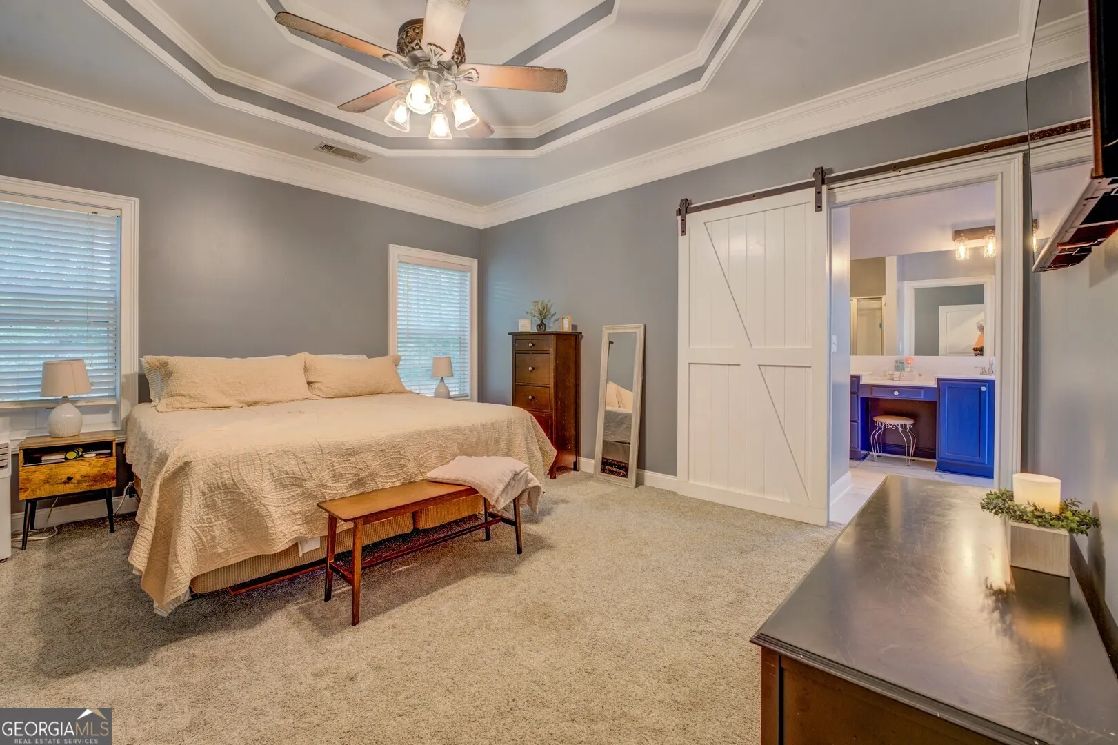 716 E Mourning Dove Court
