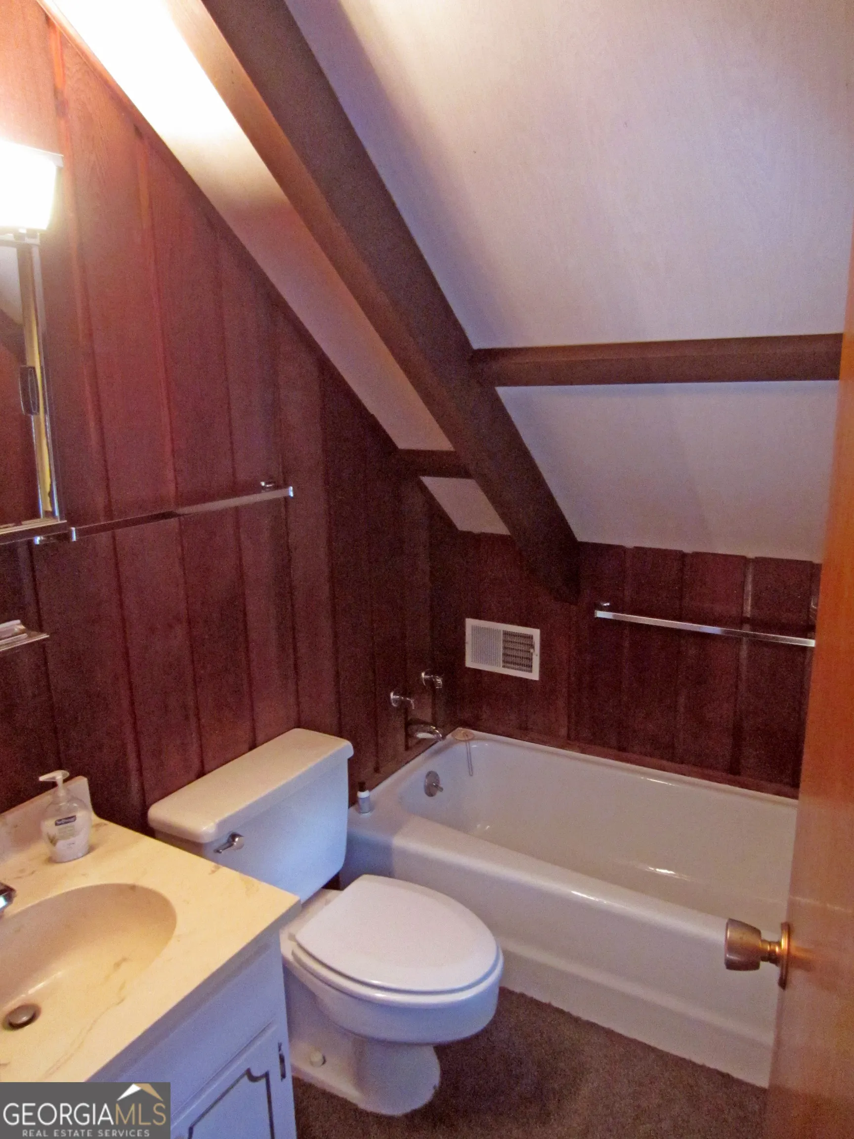3 Berkshire Lane, #UNIT D5