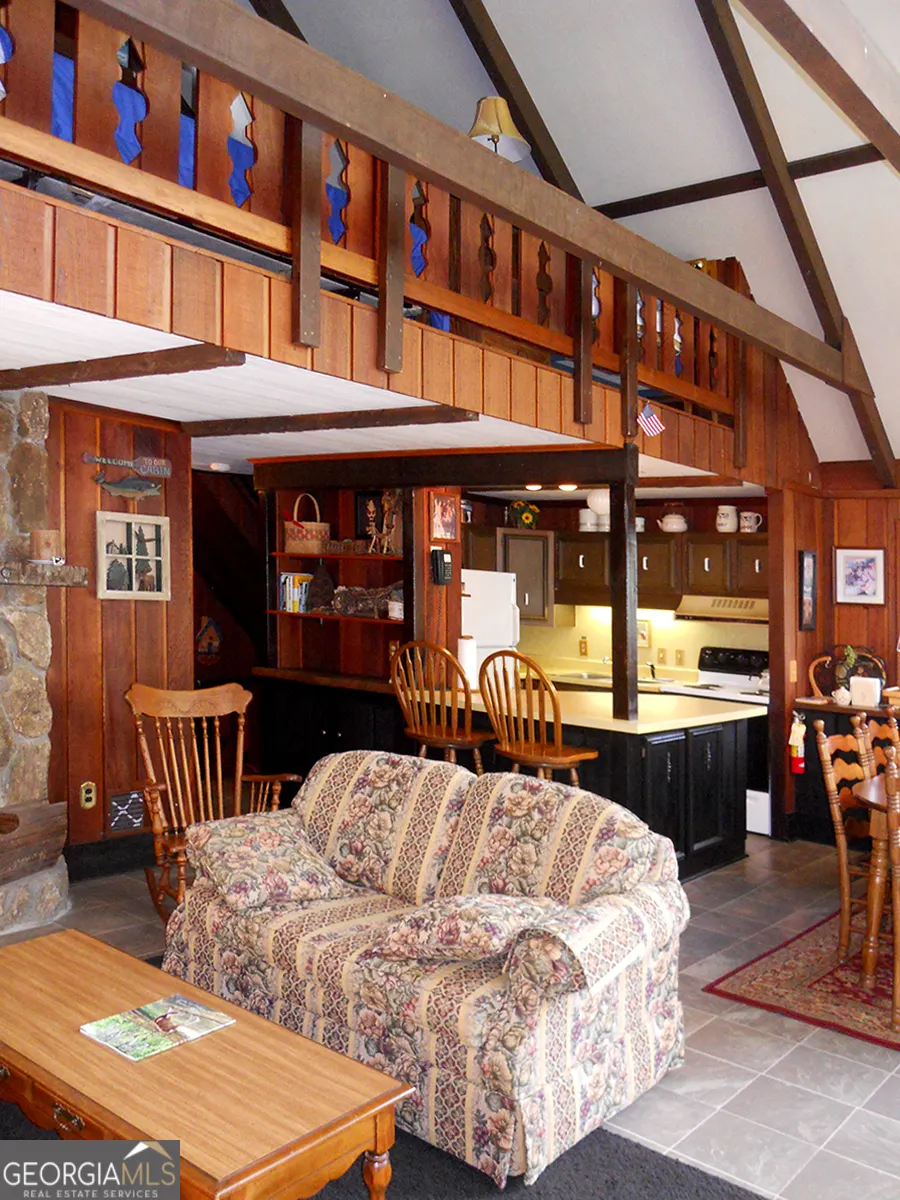 3 Berkshire Lane, #UNIT D5