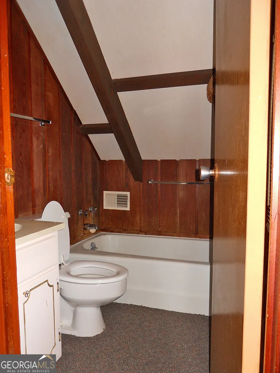 3 Berkshire Lane, #UNIT D5