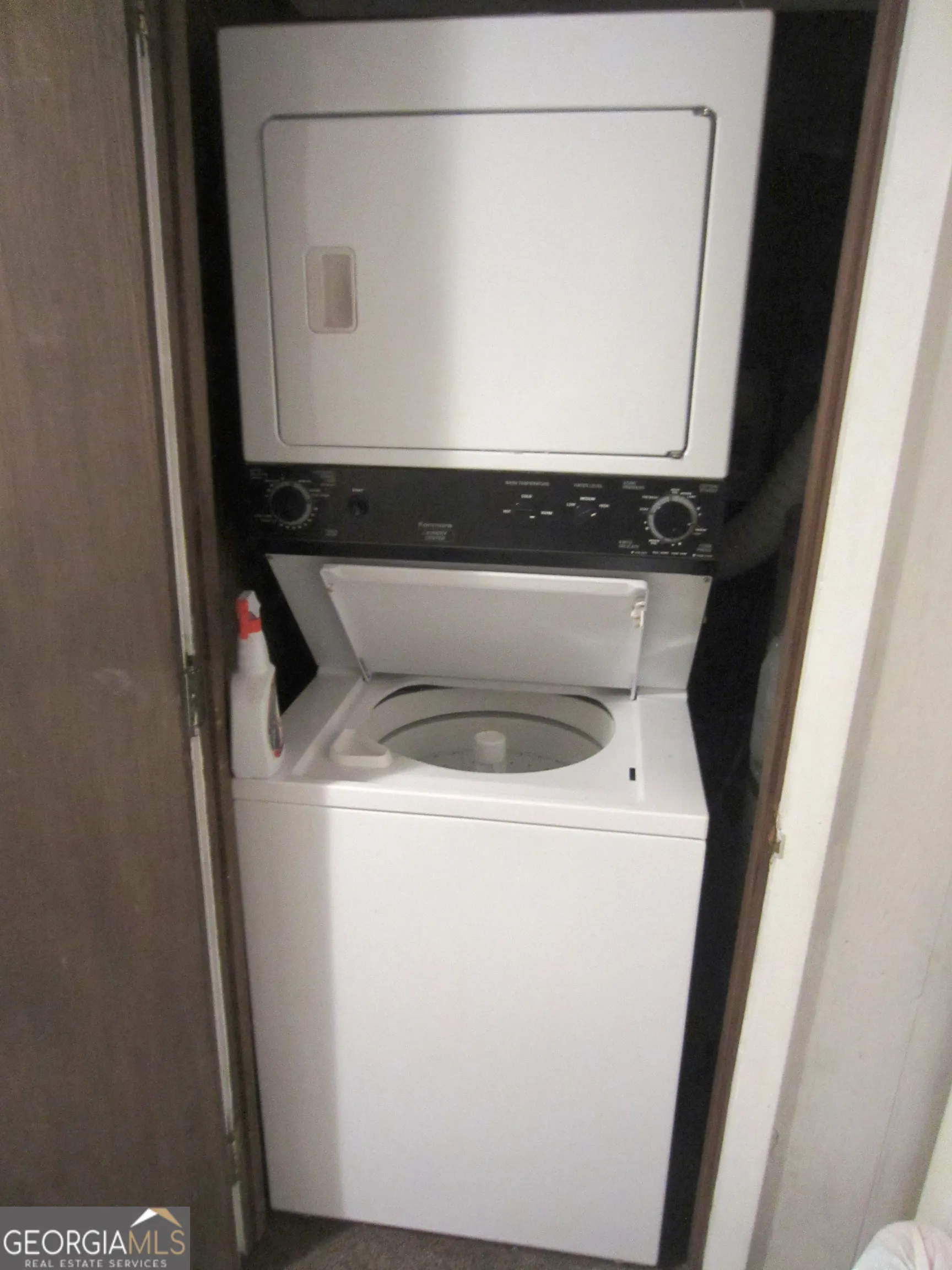3 Berkshire Lane, #UNIT D5