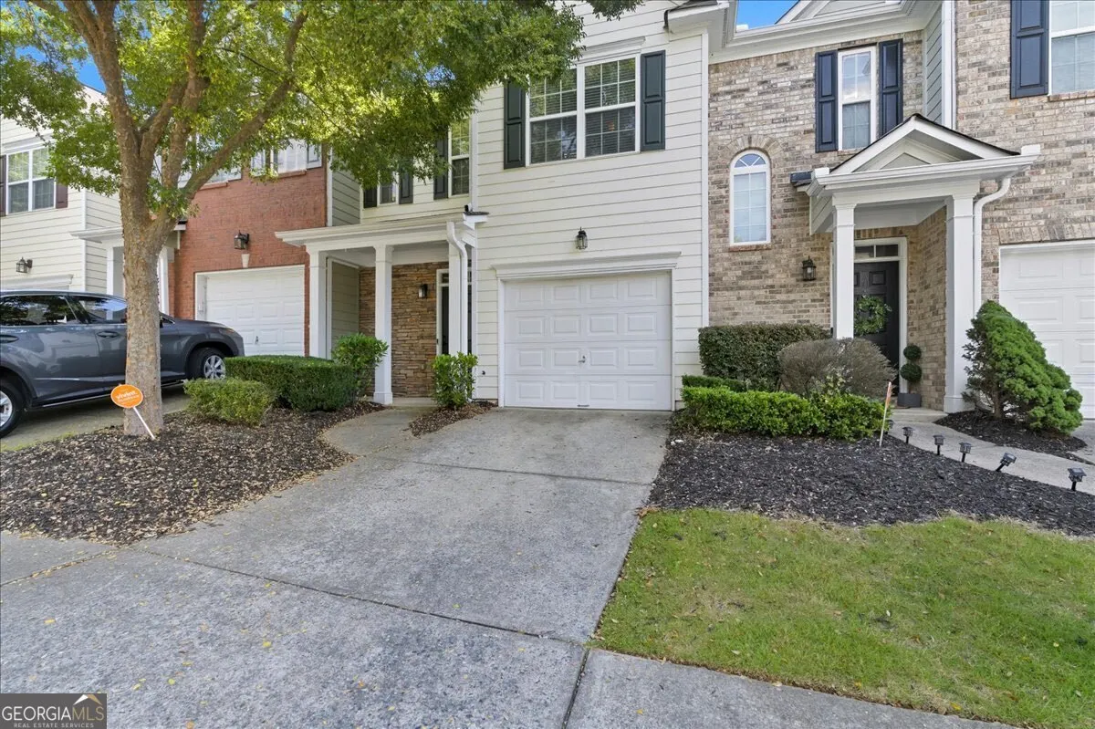 3311 Thornbridge Drive