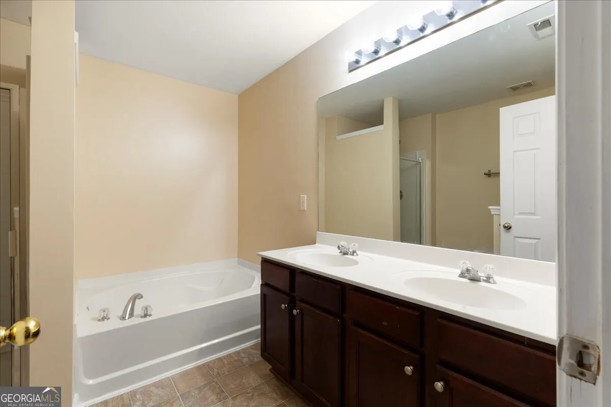 3311 Thornbridge Drive