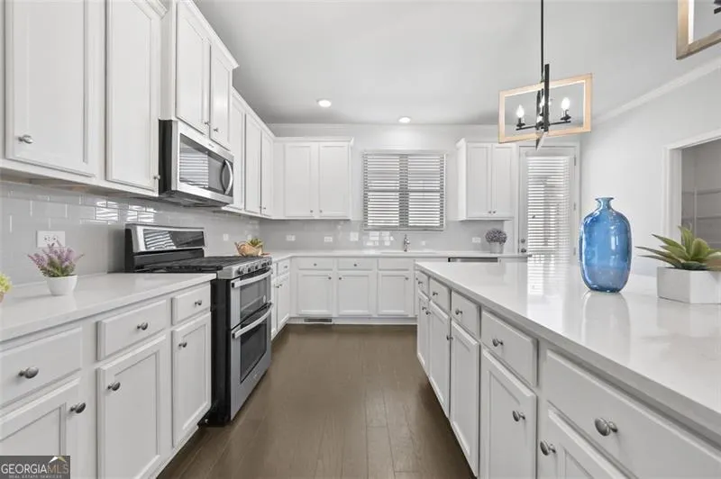 4362 WHITE SPRUCE Alley