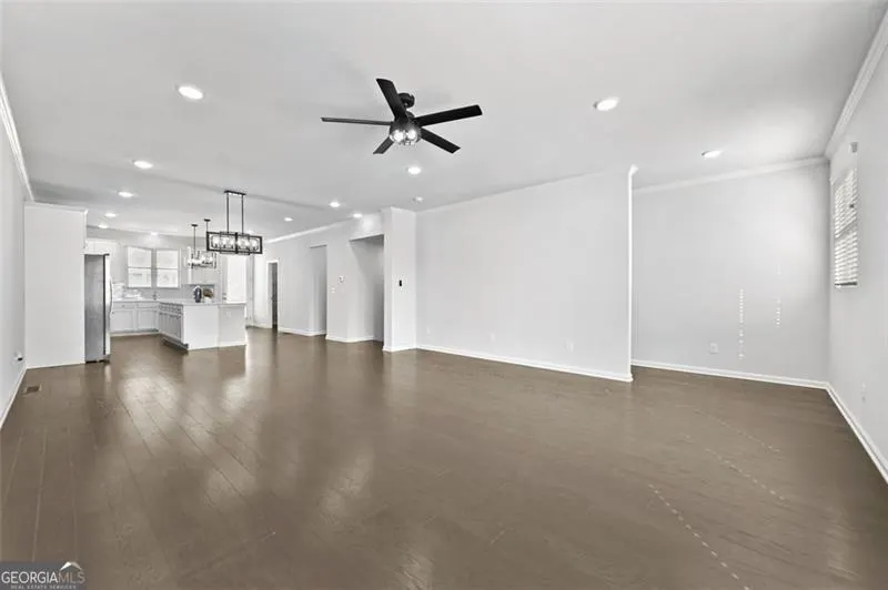 4362 WHITE SPRUCE Alley
