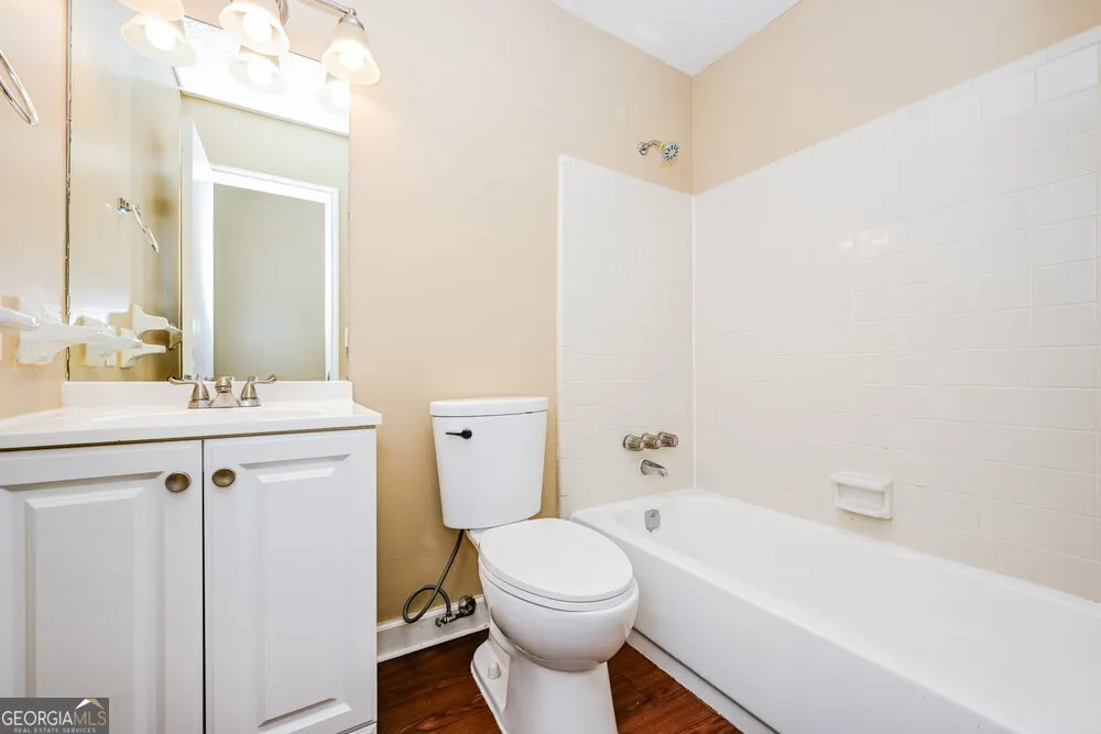 4519 Jackybell Trail