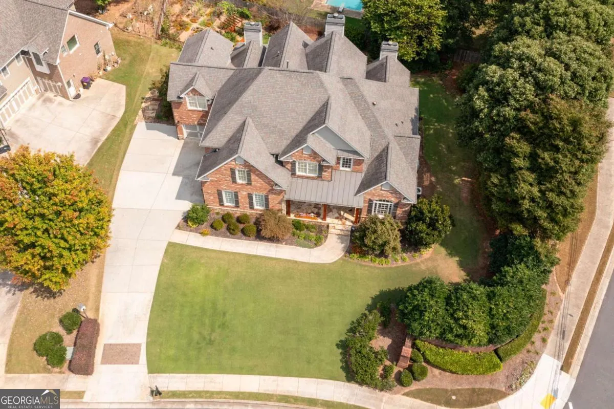 2260 Falkirk Pointe Drive