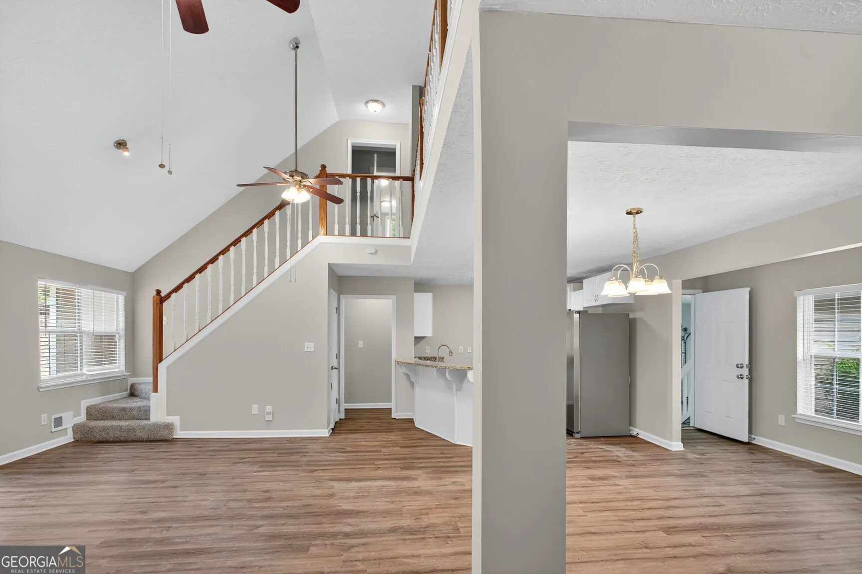 210 Riveredge Way