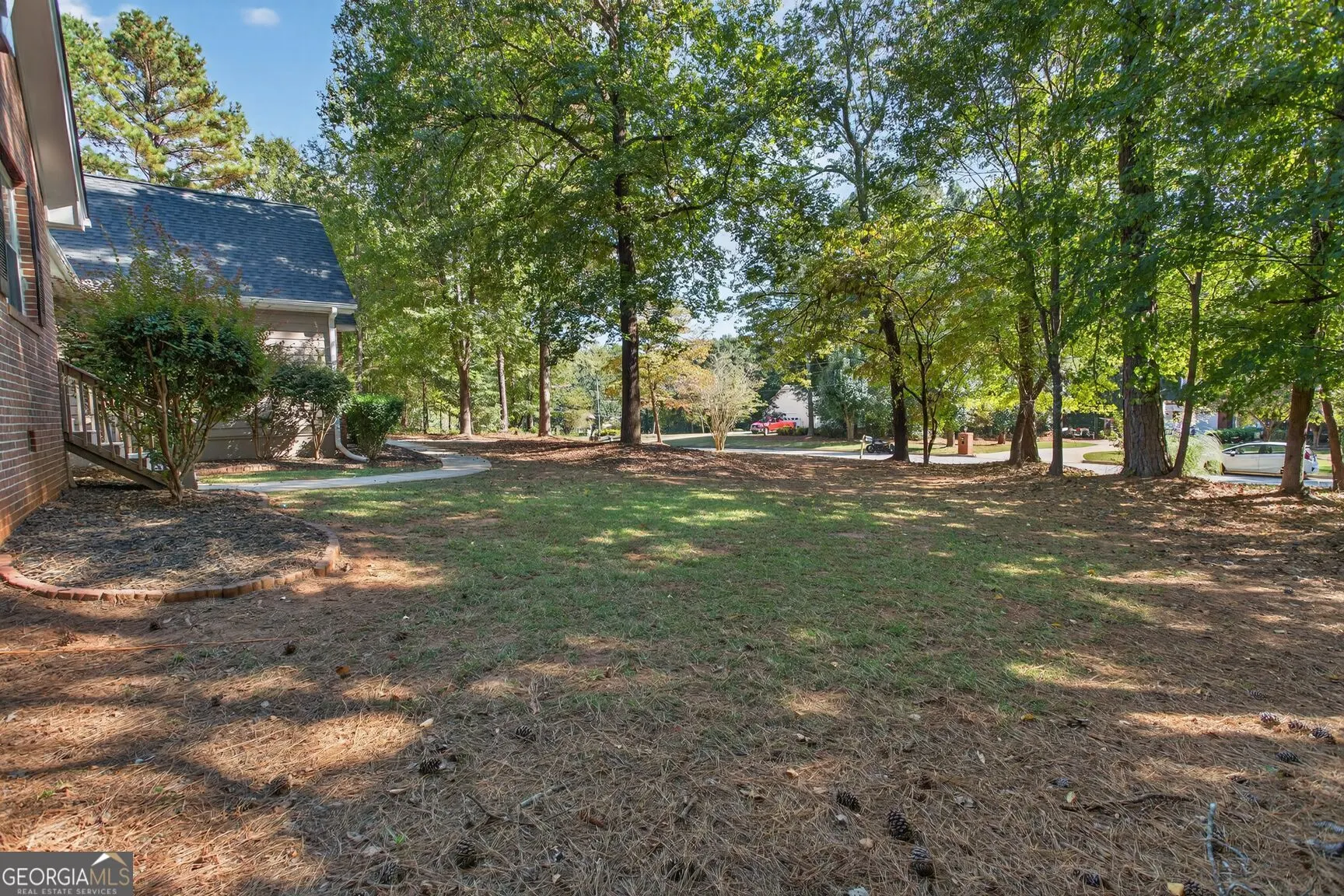 210 Riveredge Way