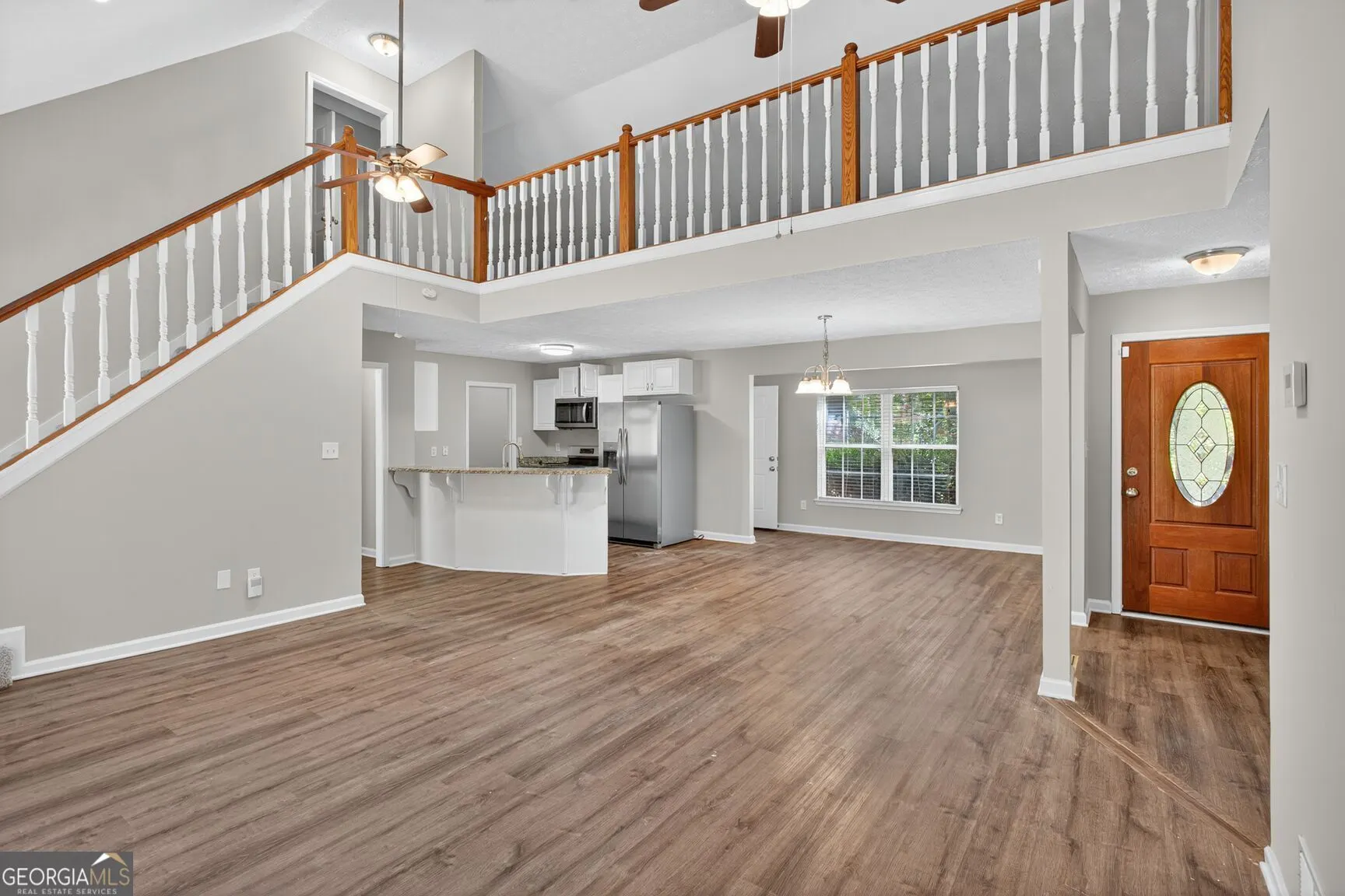 210 Riveredge Way