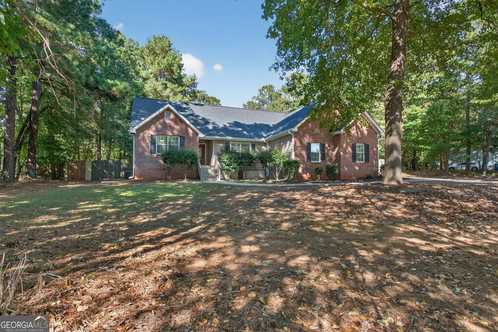210 Riveredge Way