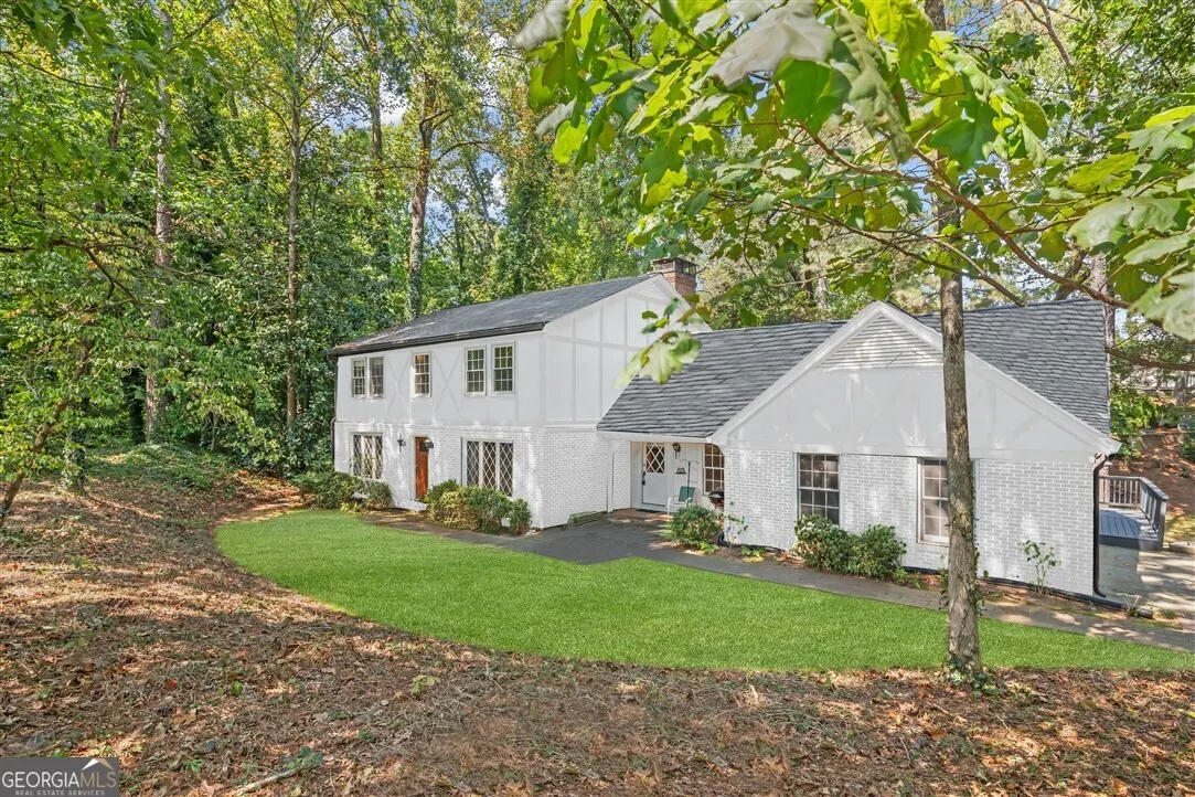 965 Heards Ferry Road