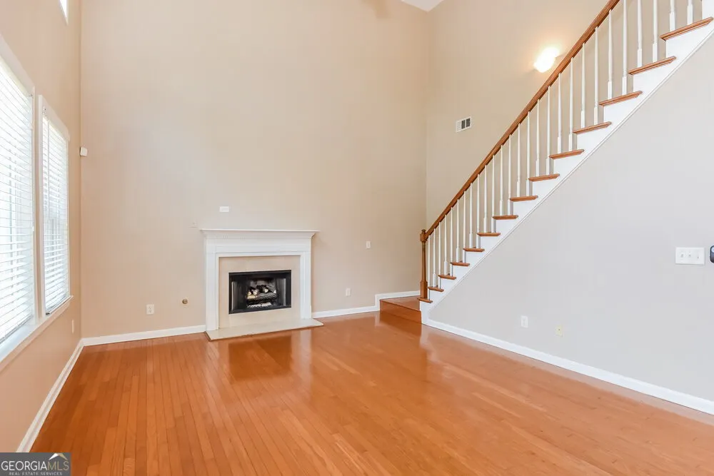 9120 Waterford Lane