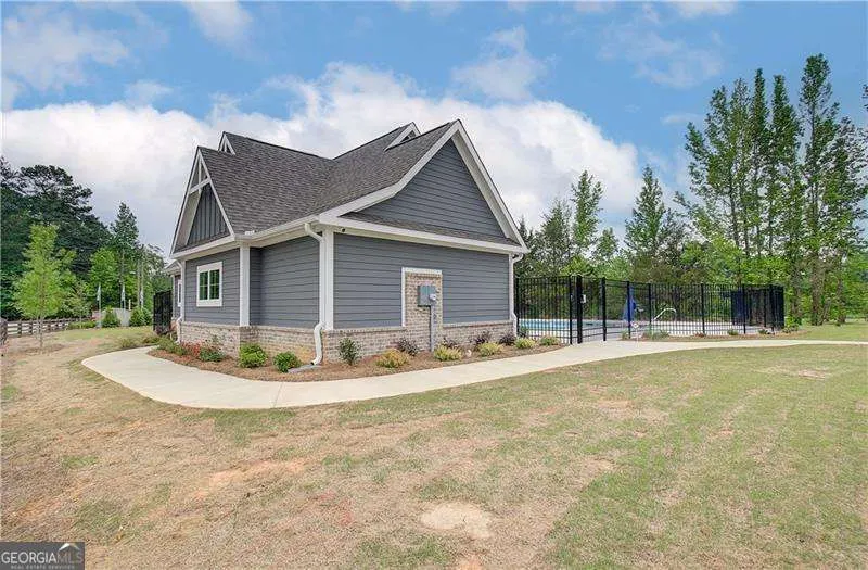 270 Arnewood Circle