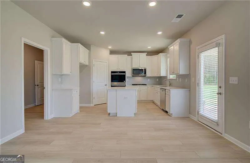 270 Arnewood Circle