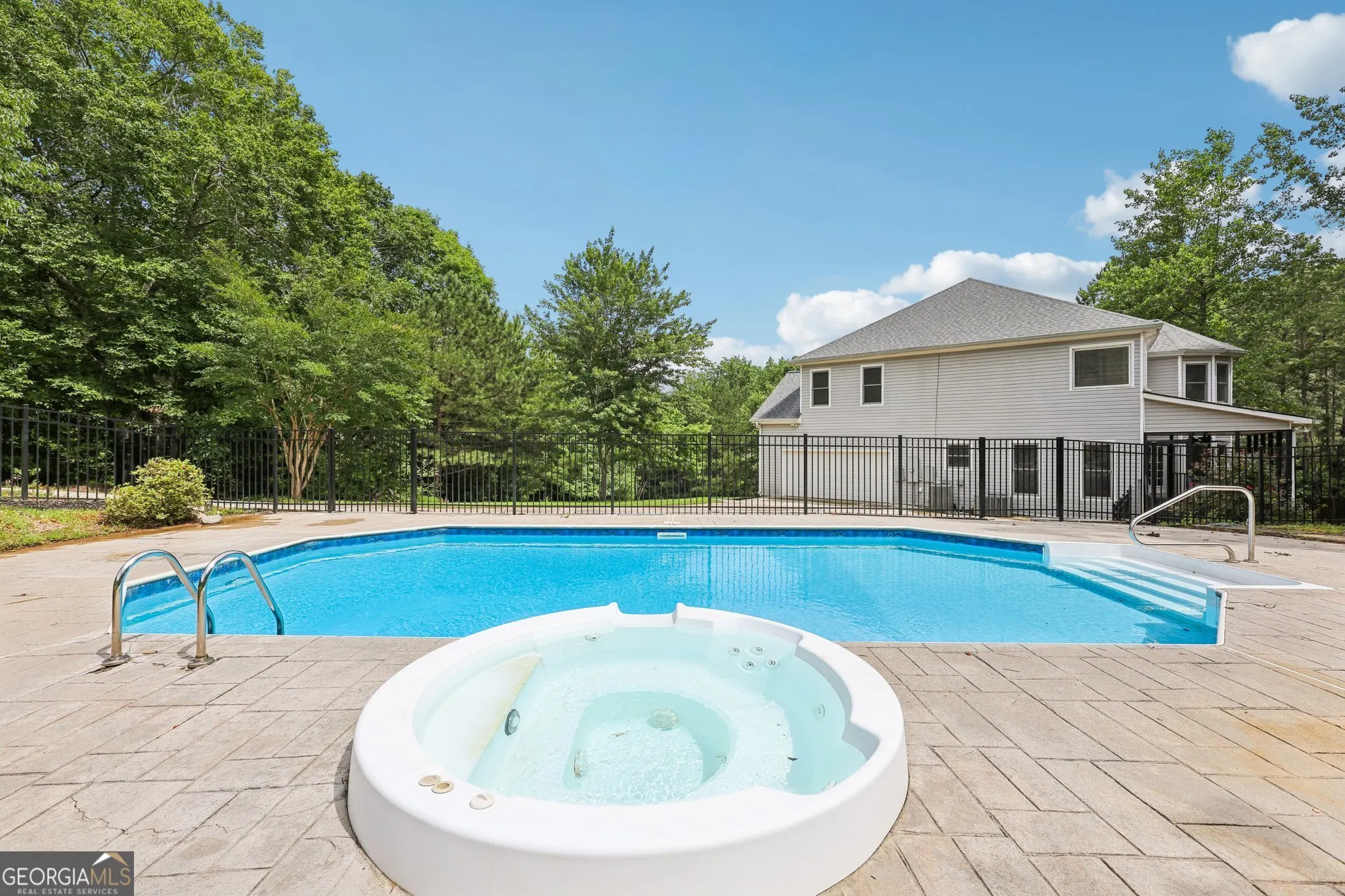4685 Braselton Highway