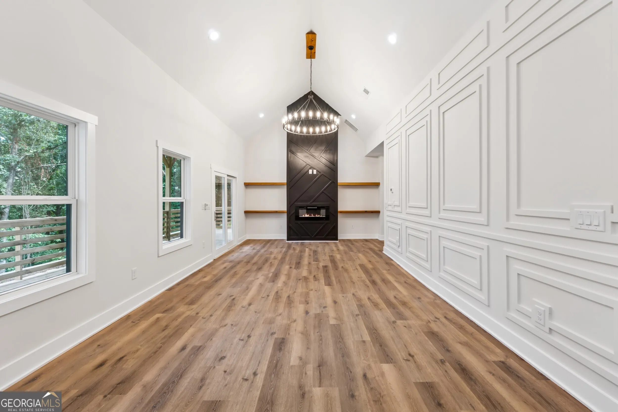 613 Ann Court, #5