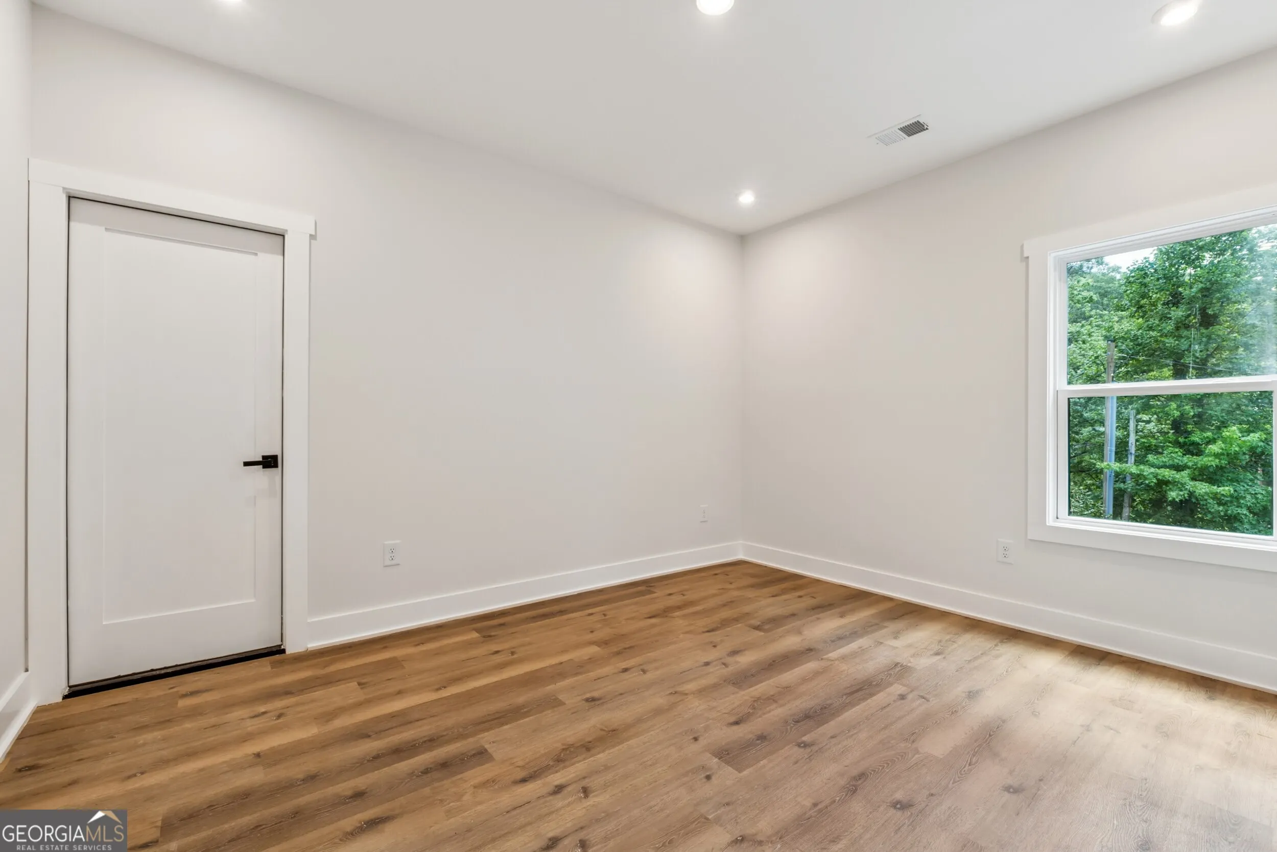 613 Ann Court, #5