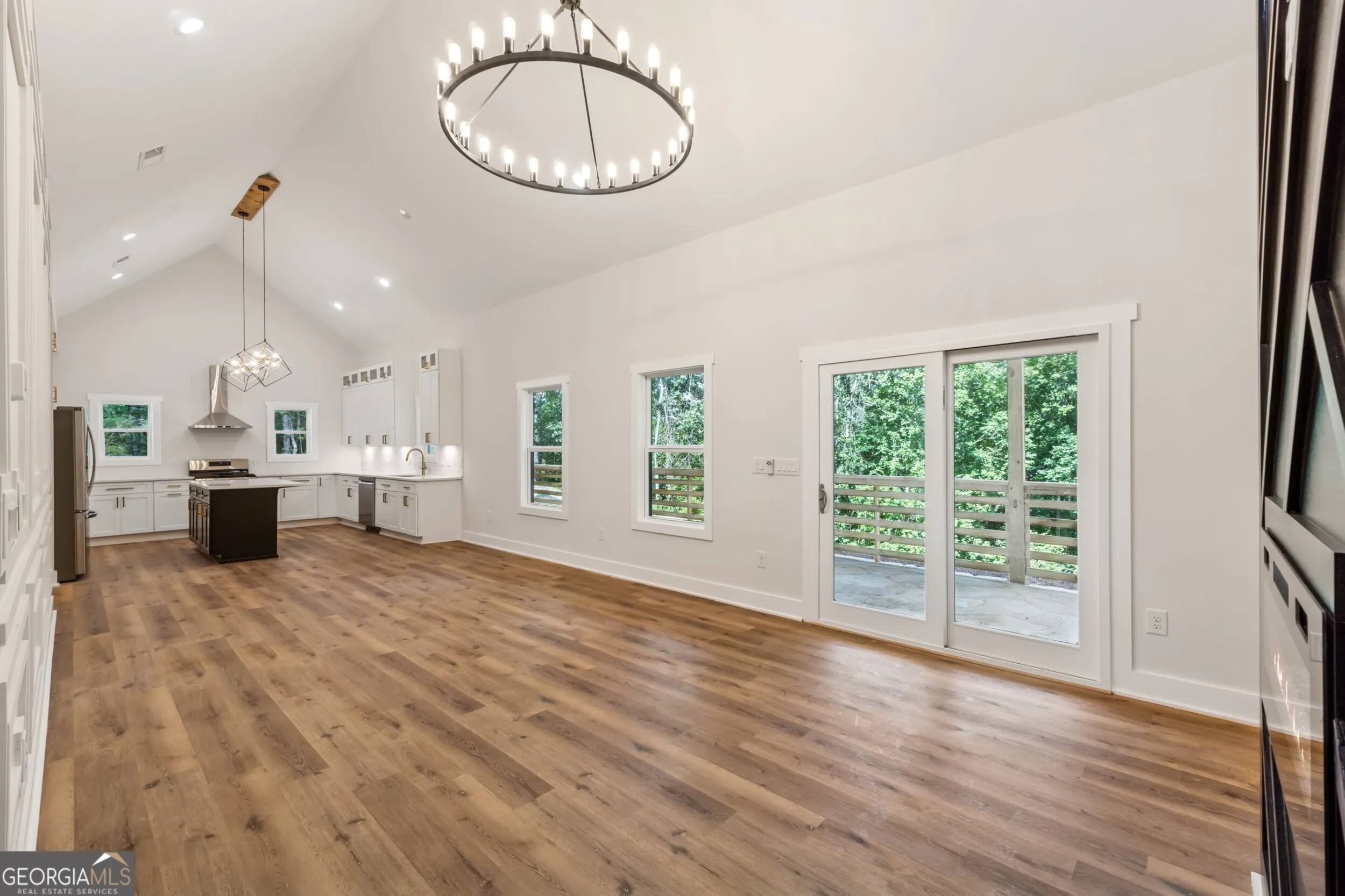613 Ann Court, #5