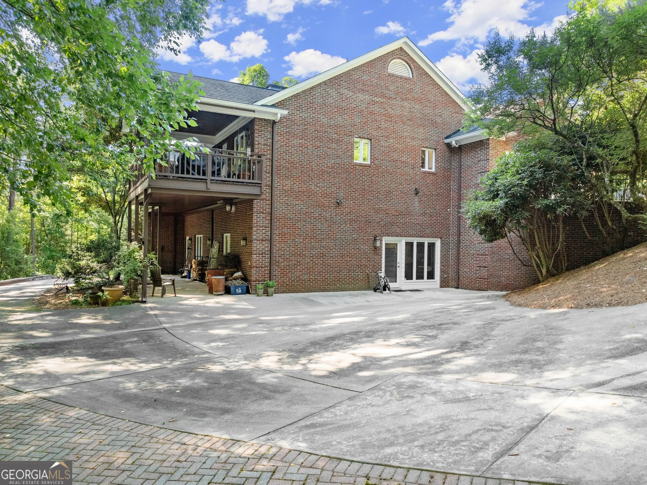 31 Willows Court