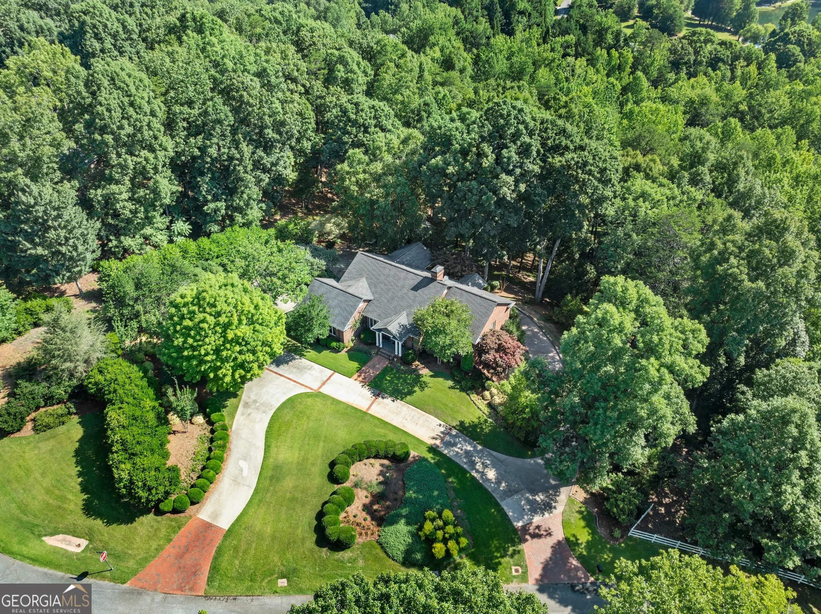 31 Willows Court