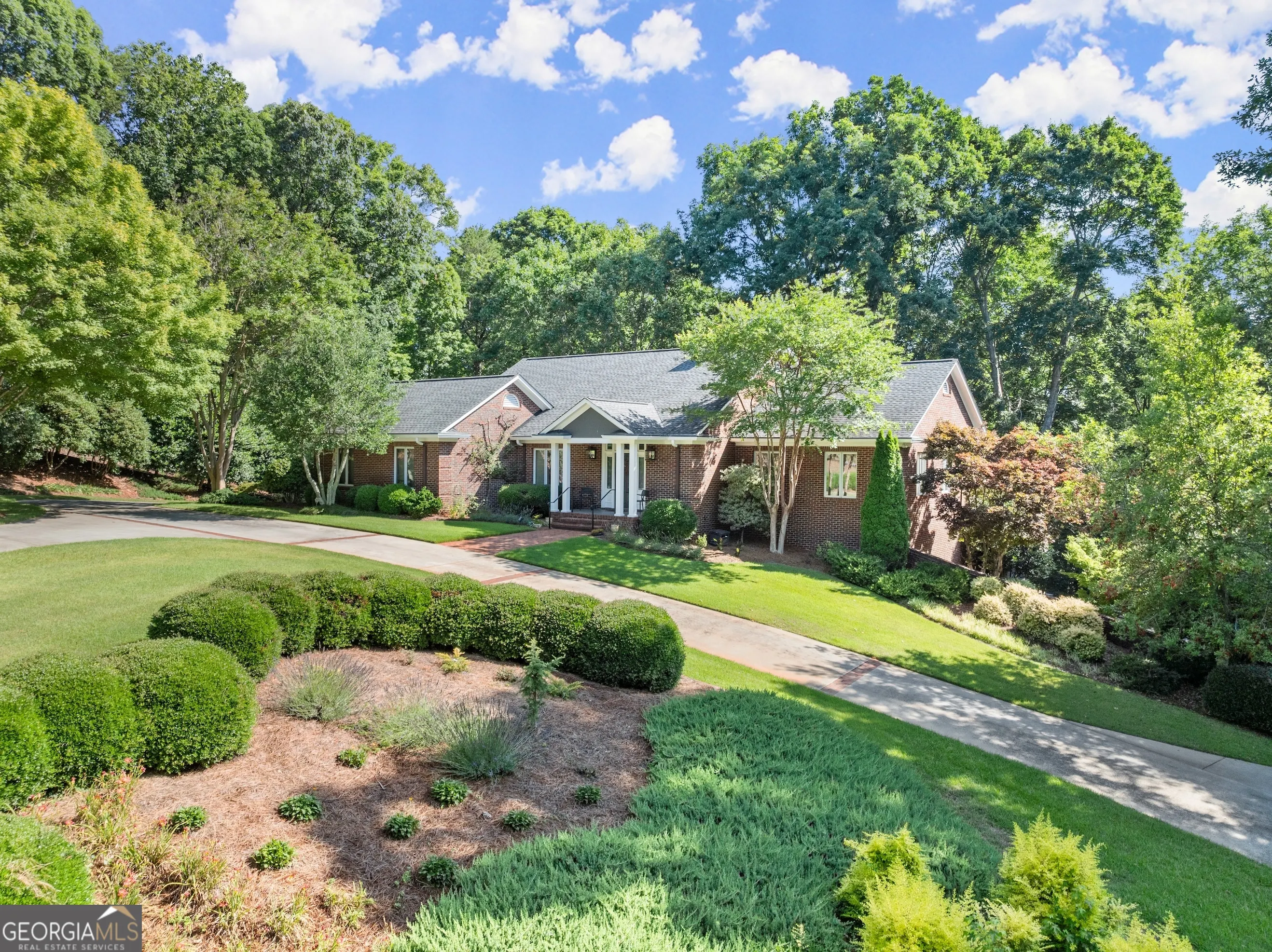 31 Willows Court