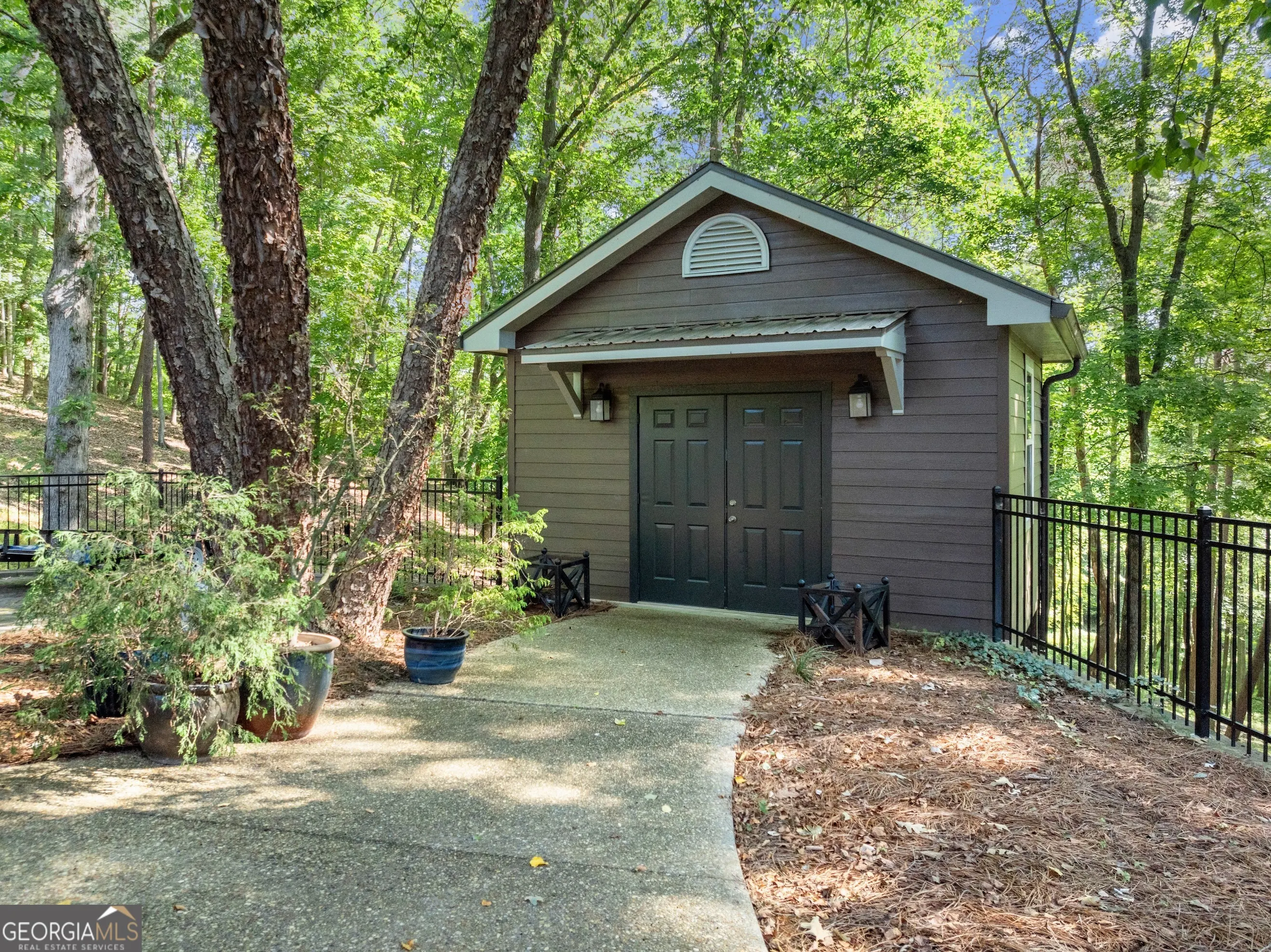 31 Willows Court