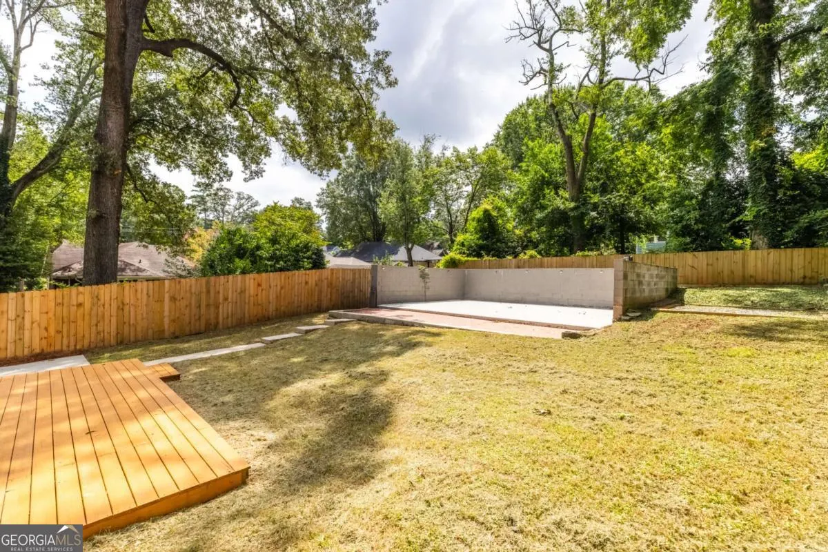 934 Burns Drive SW