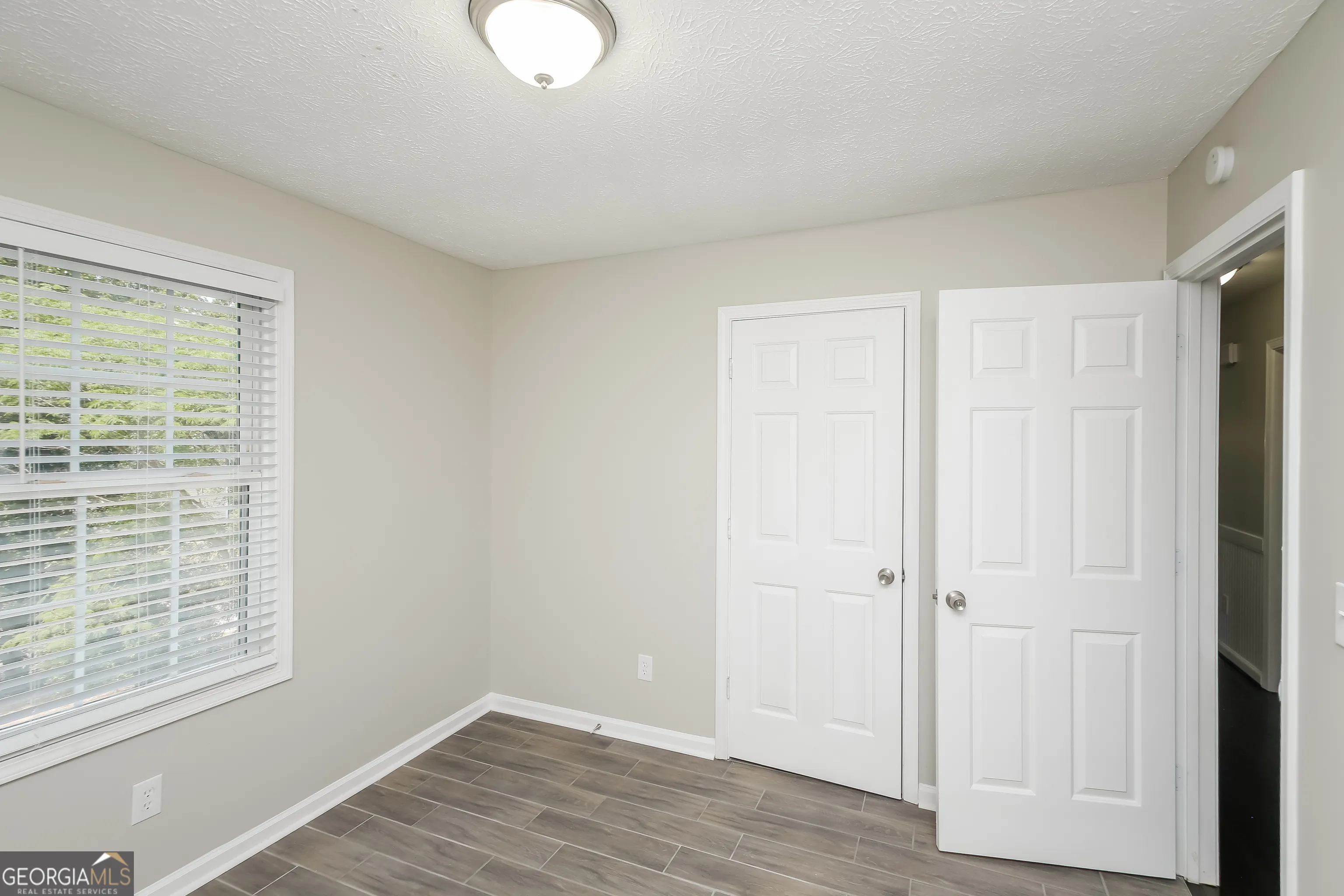 35 Streamview Trail