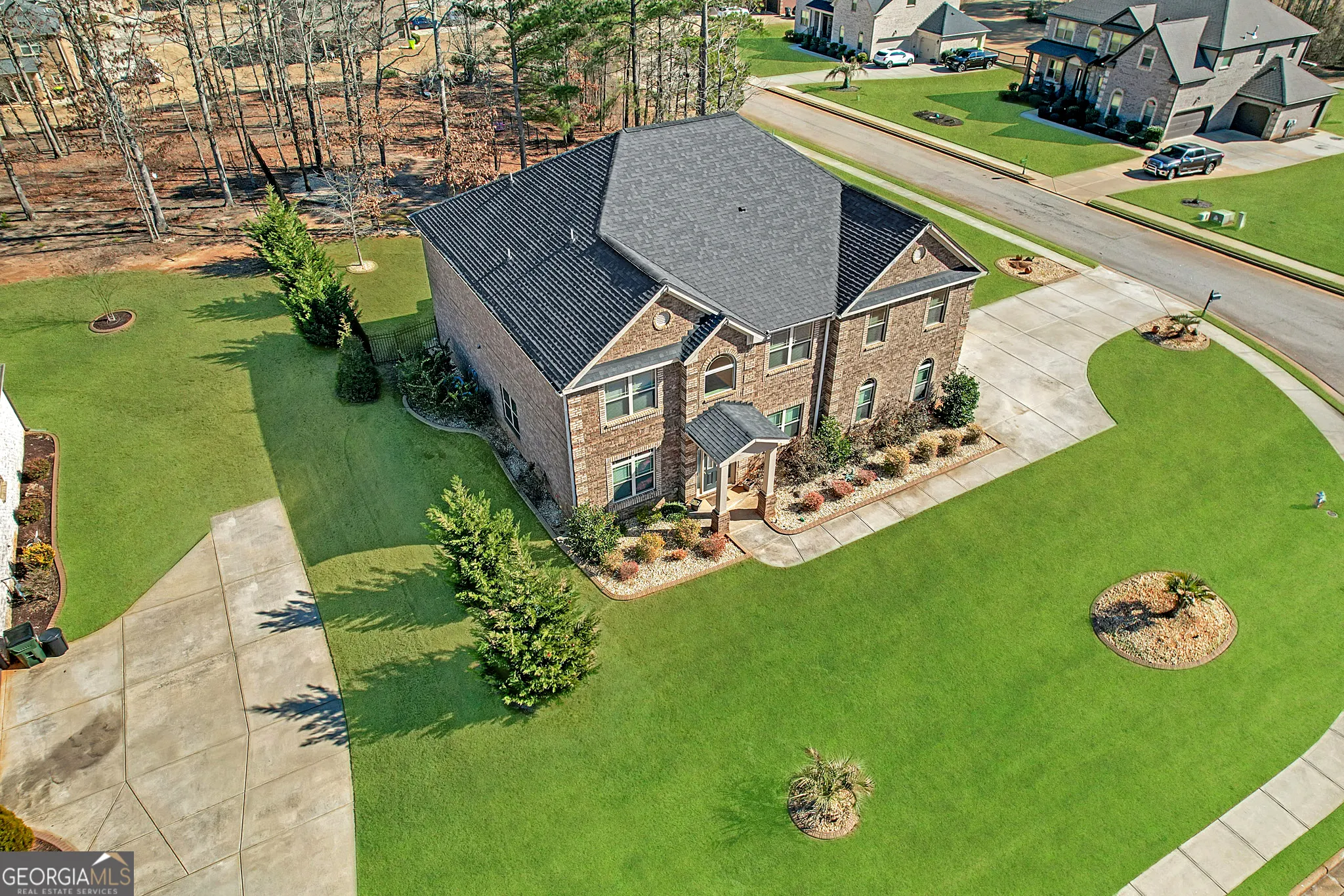 4580 Cloister Circle