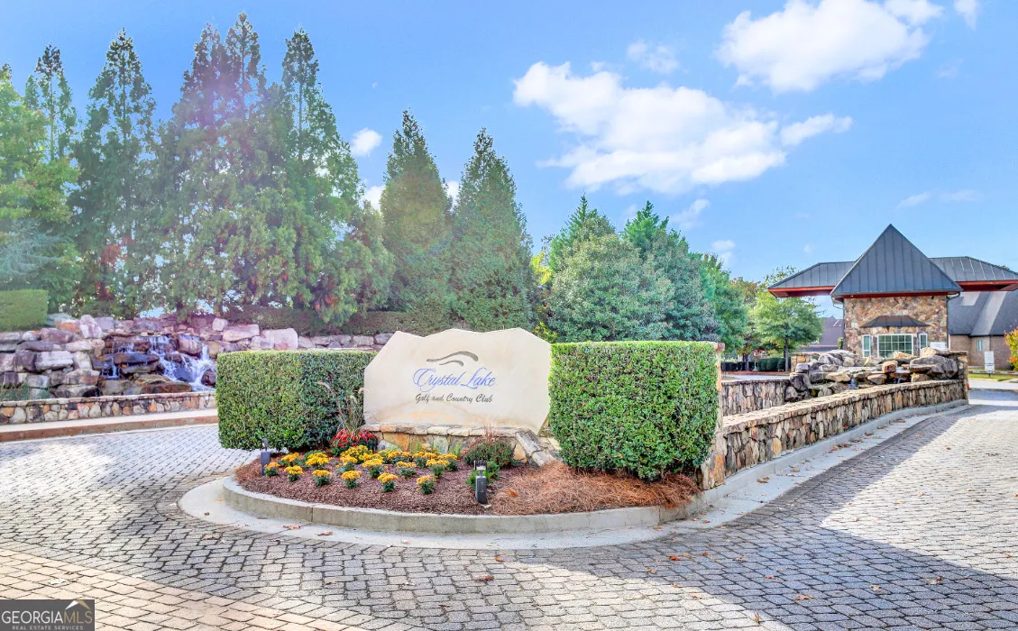 4580 Cloister Circle