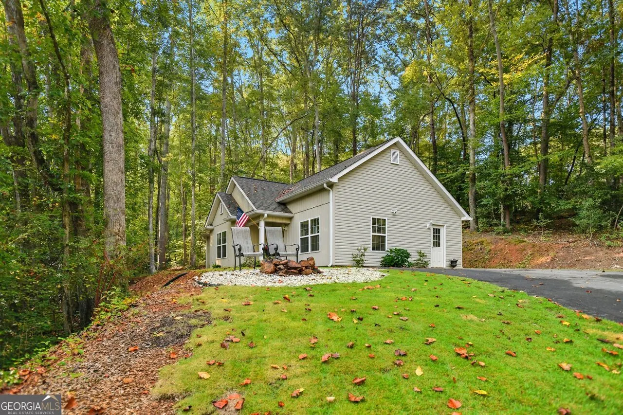 81 ANDERSON Drive