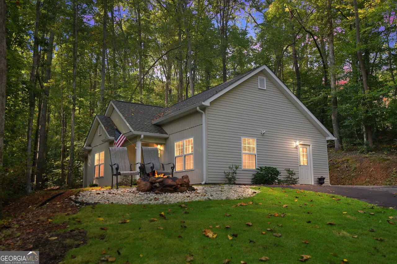 81 ANDERSON Drive
