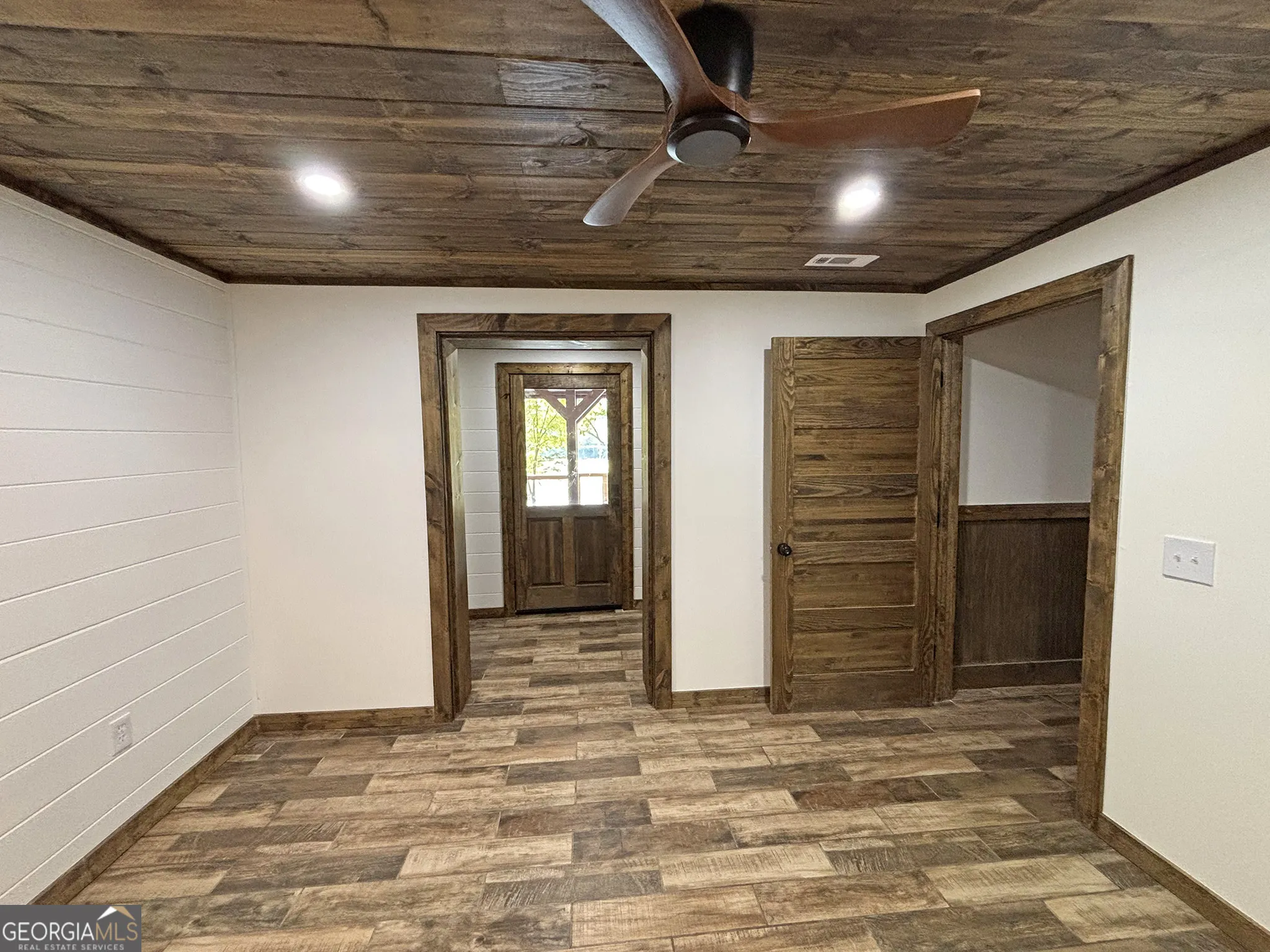 251 Walnut Road