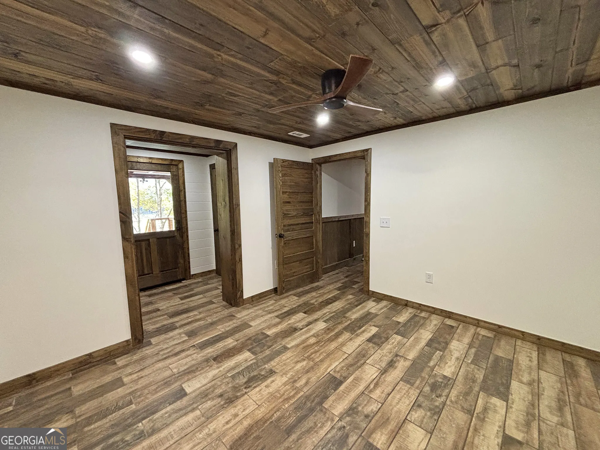 251 Walnut Road
