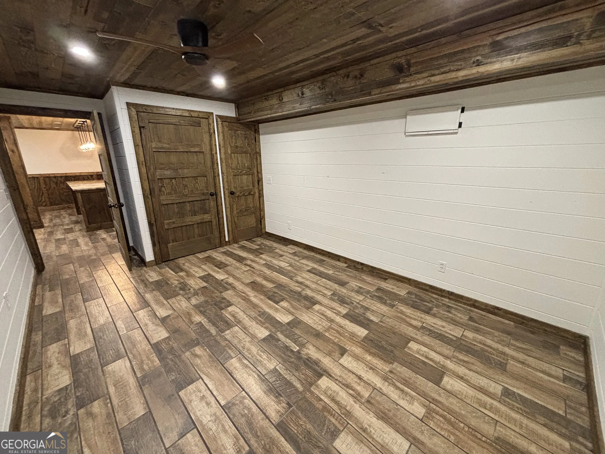 251 Walnut Road