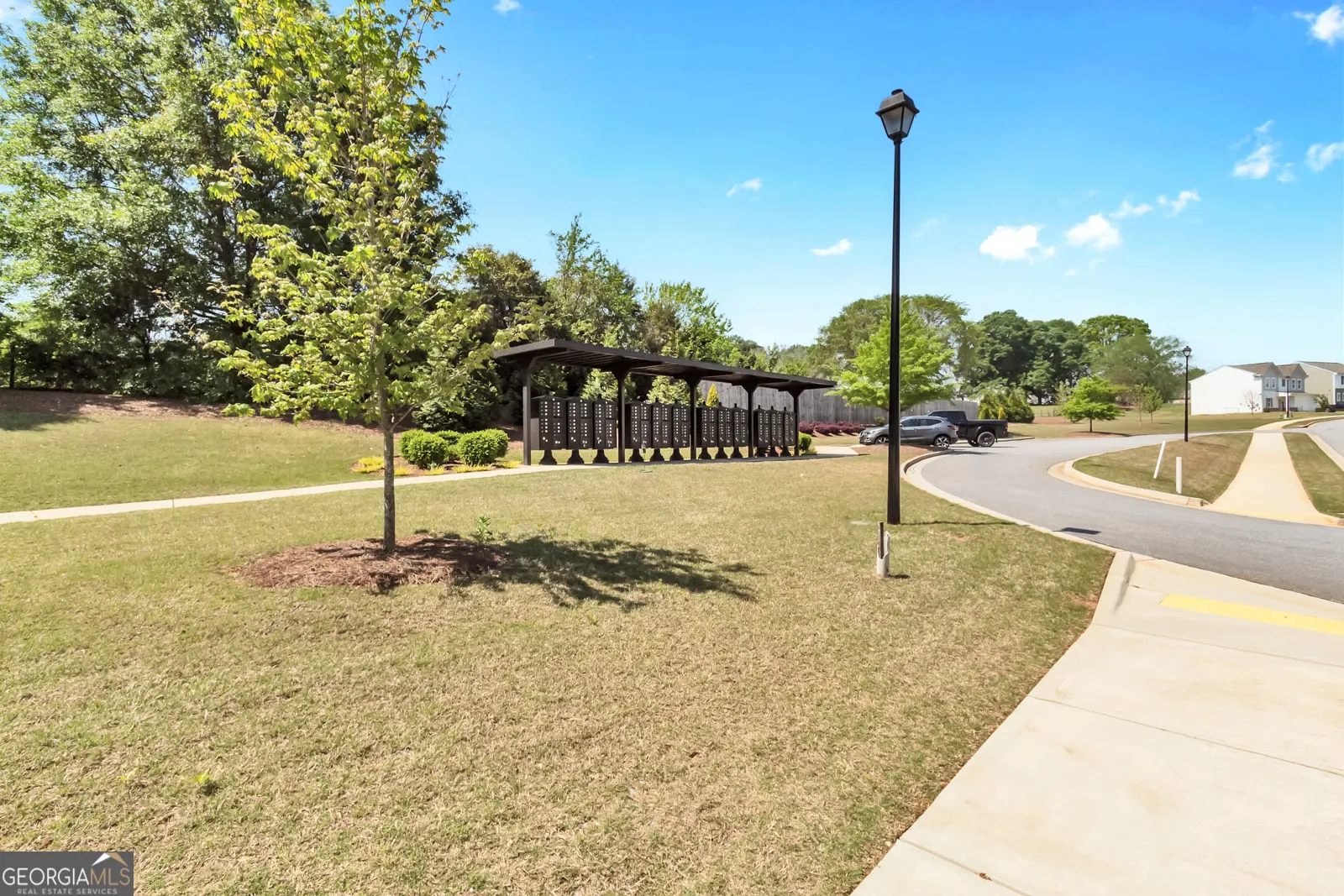 289 Pond Court