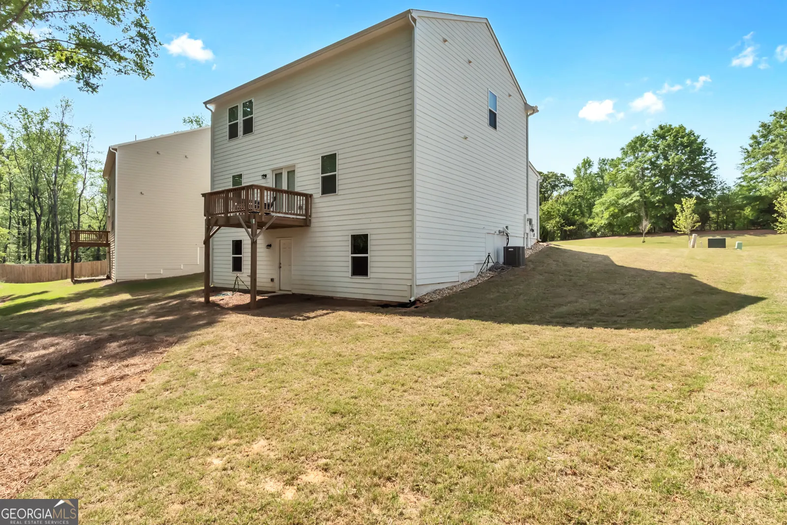 289 Pond Court