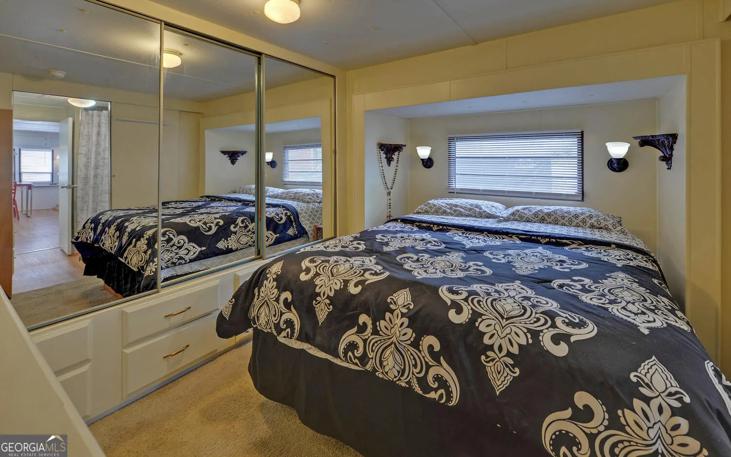 76 Periwinkle Lane
