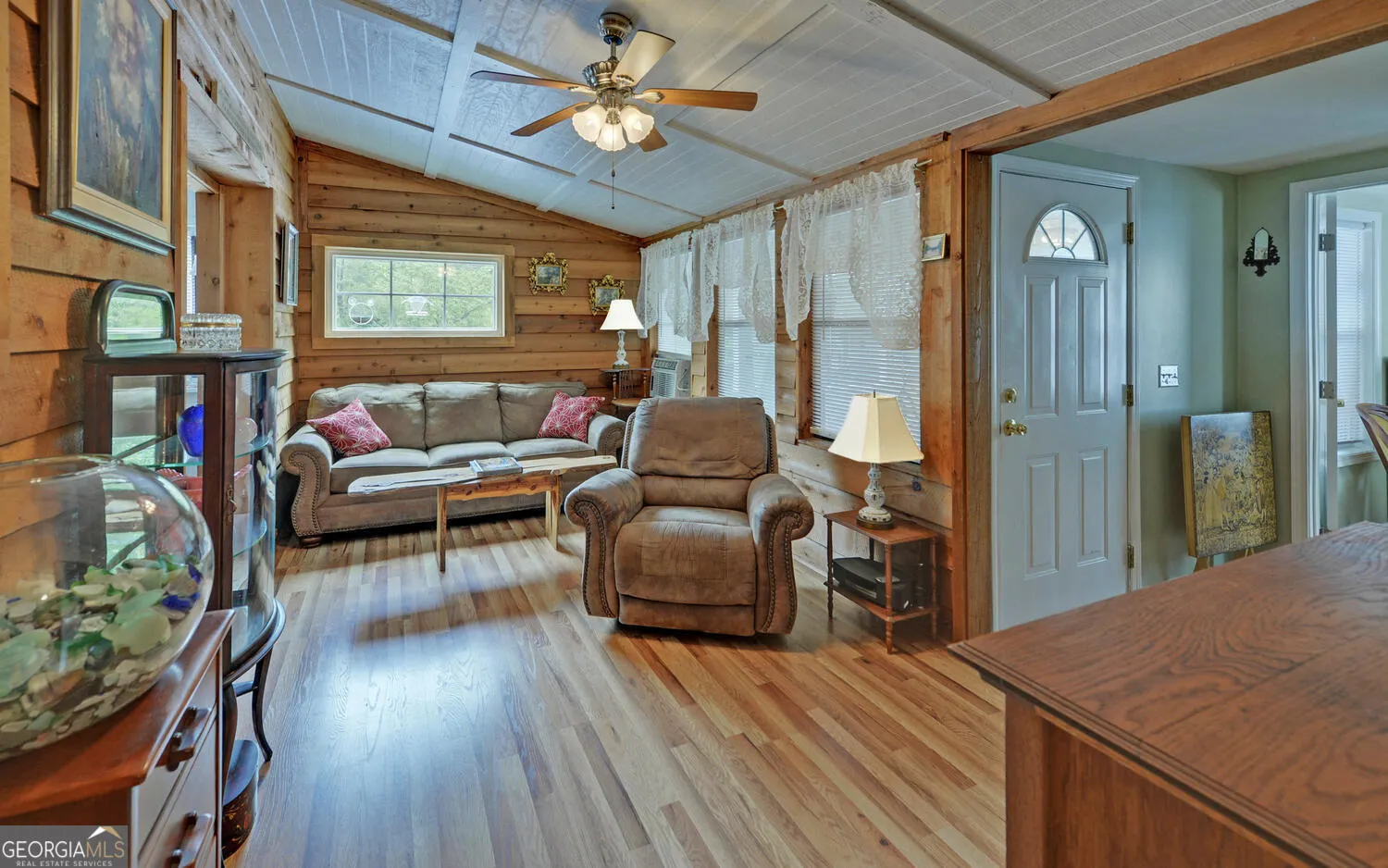 76 Periwinkle Lane