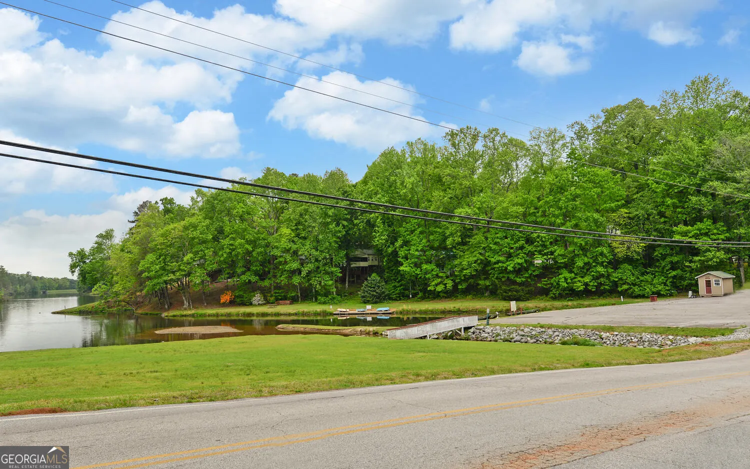 76 Periwinkle Lane