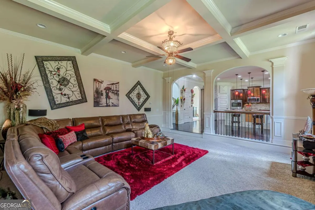 1405 Rainey Way