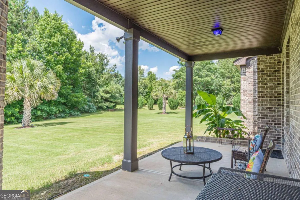 1405 Rainey Way