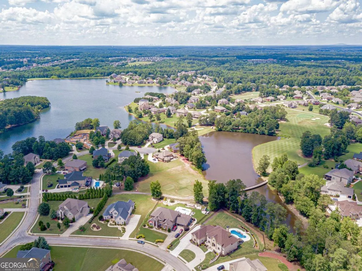 1405 Rainey Way