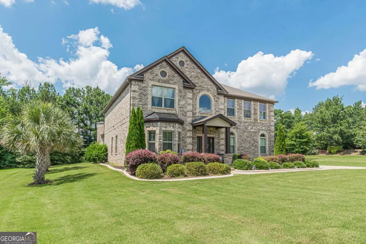 1405 Rainey Way